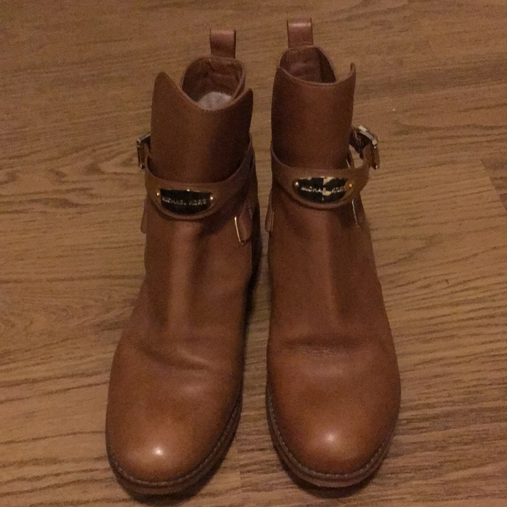 Michael Kors - tan boots - Picture 2 of 6